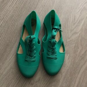 Emerald Green Lace-Up Injection-molded beach sandals size38